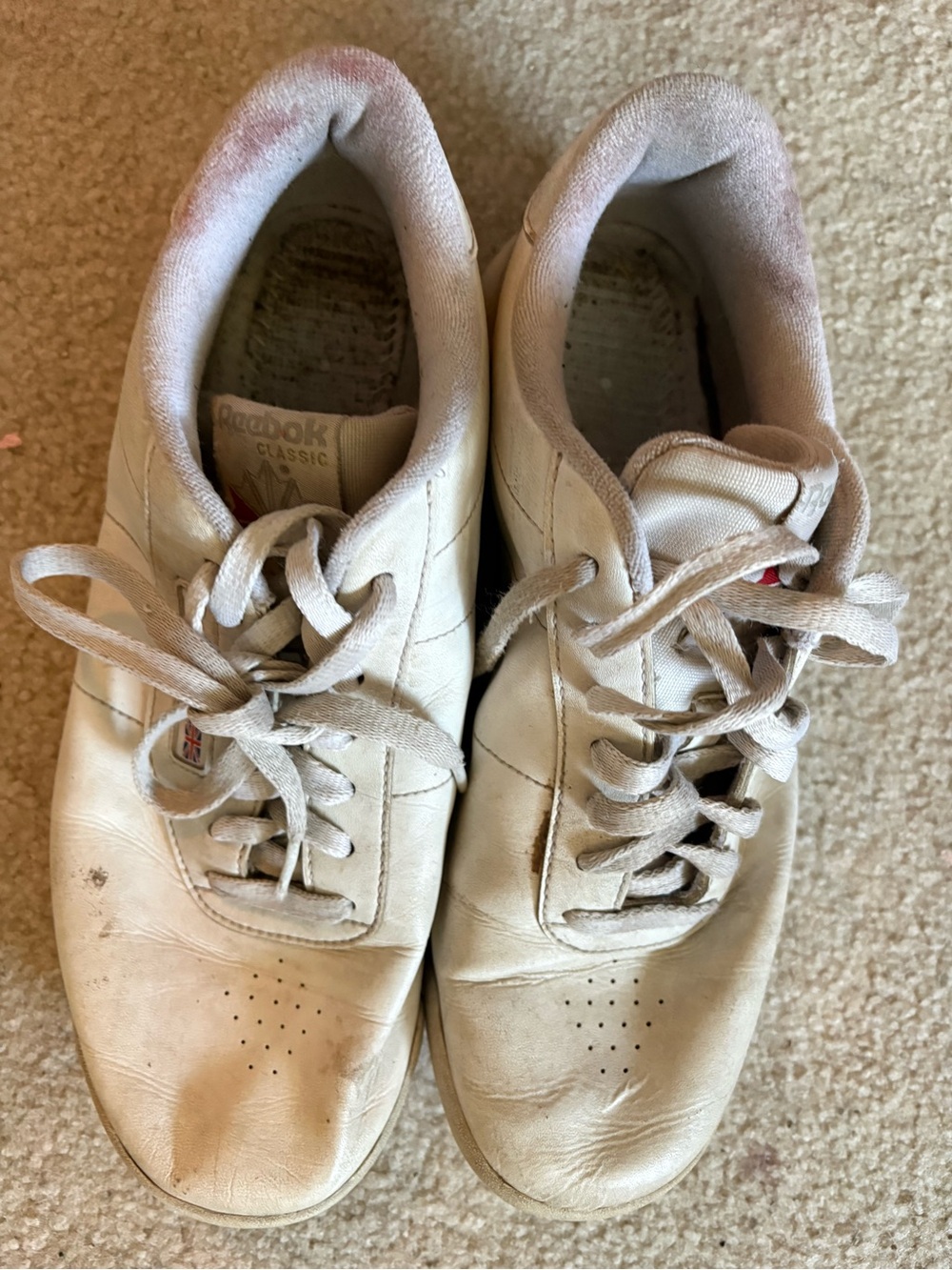 Women’s rebook slide on shoes in fair condition
